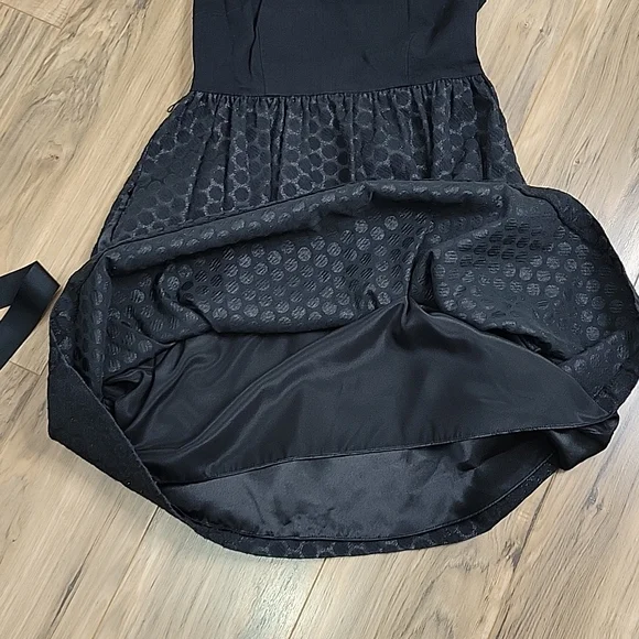 Wendy Katlen Black Metallic Sleeveless Dress - Picture 6 of 14